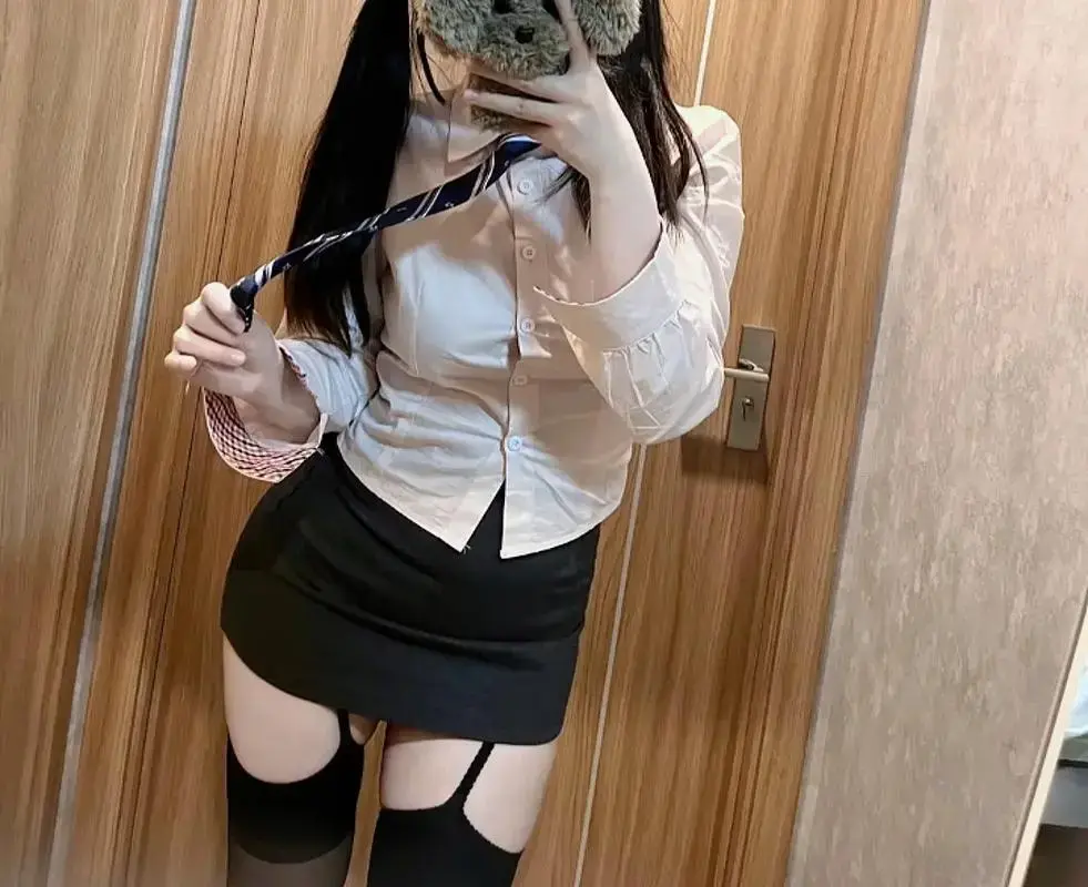 【西檬之家】恋足癖在BDSM中的定位：新人如何理性看待？